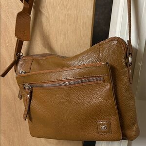 Wise Owl Genuine Leather Crossbody Bag Tan Pebbled Adjustable Strap Zip Pockets